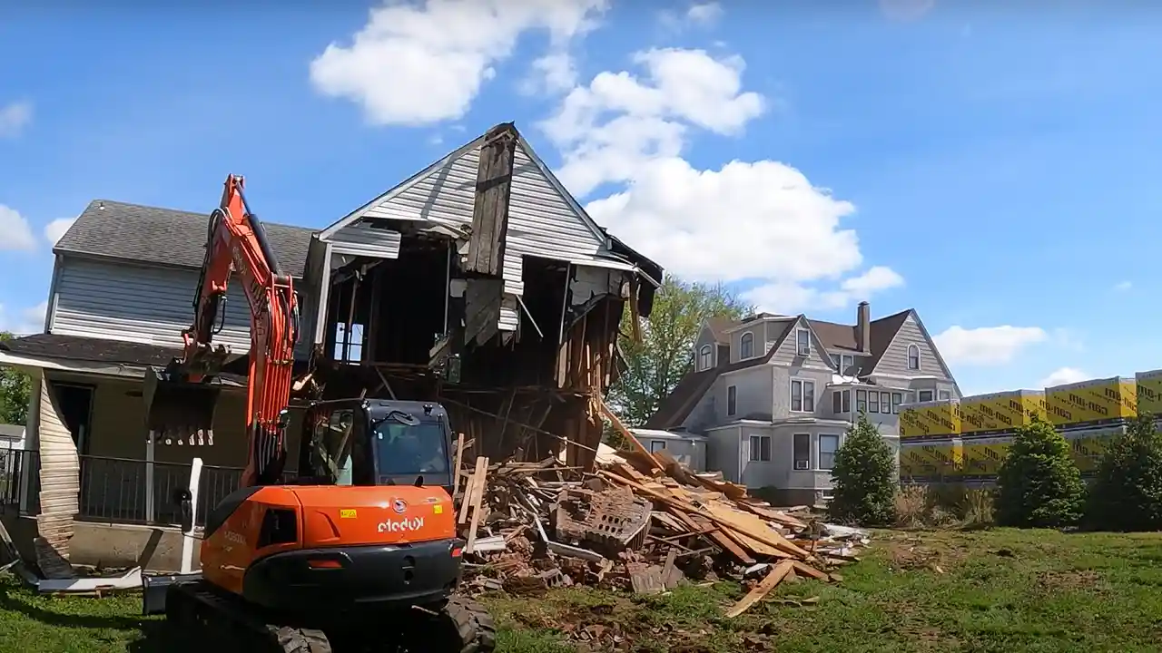 We provide residential and commercial demolition services in Abingdon, Virginia.
