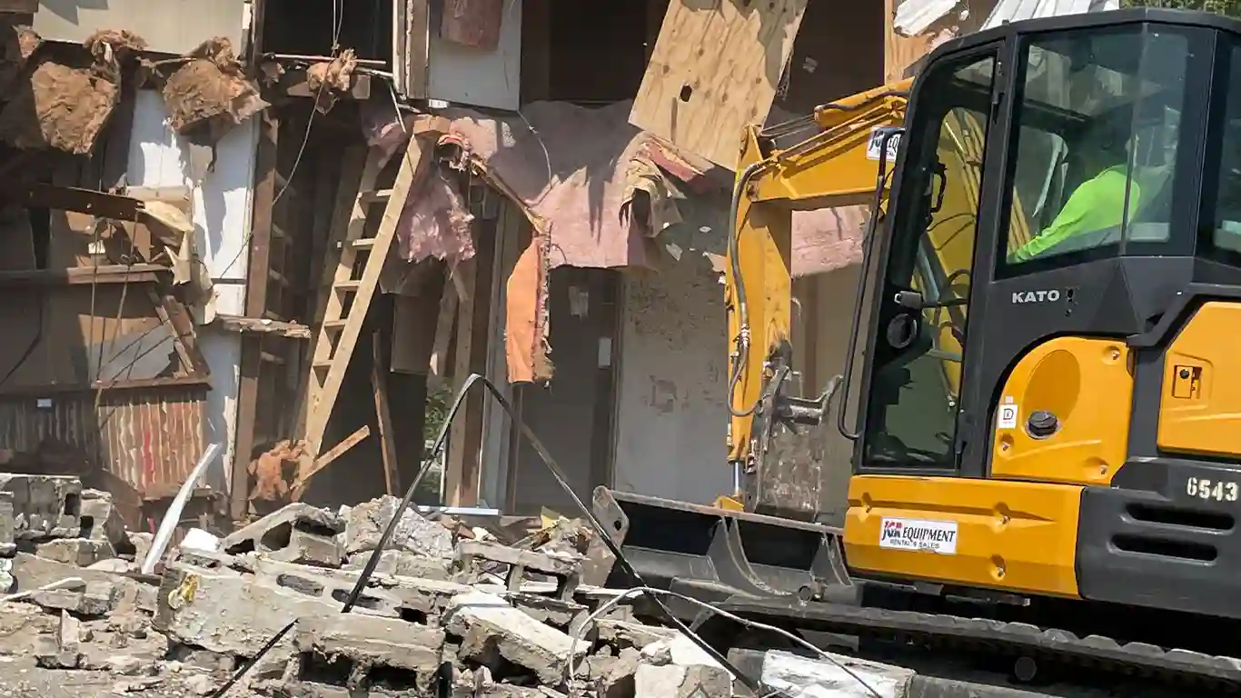 We offer commercial and residential demolition services in Augusta County, Virginia.